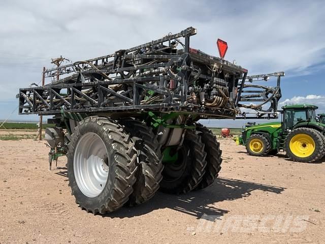 Top Air 2400 牽引型スプレイヤー