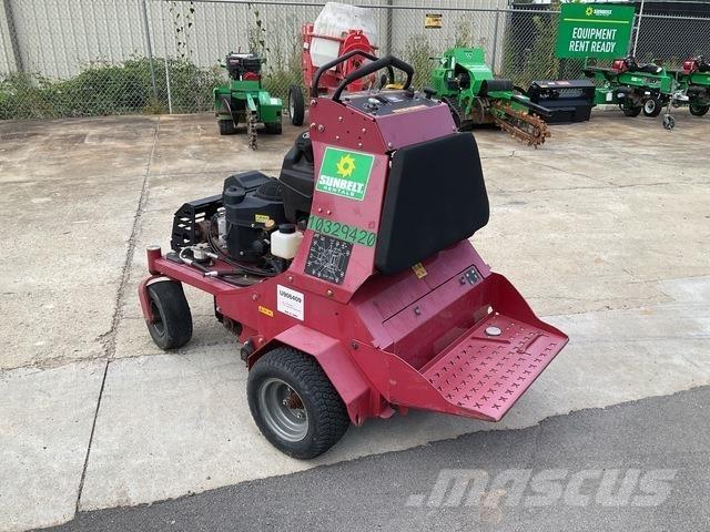 Toro 29521 エアレーション・サッチング機