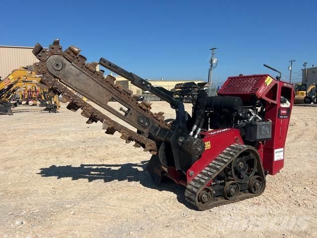 Toro TRX-300 トレンチャー