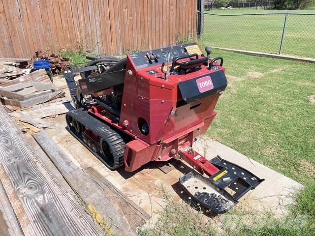 Toro TX427 トレンチャー