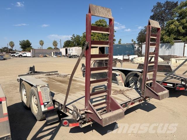 TOWMASTER C10 車両運搬用トレーラー