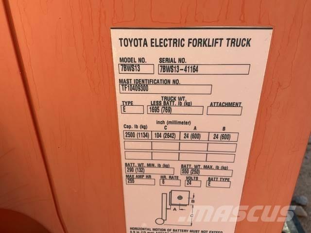 Toyota 7BWS13 バッテリーフォークリフト