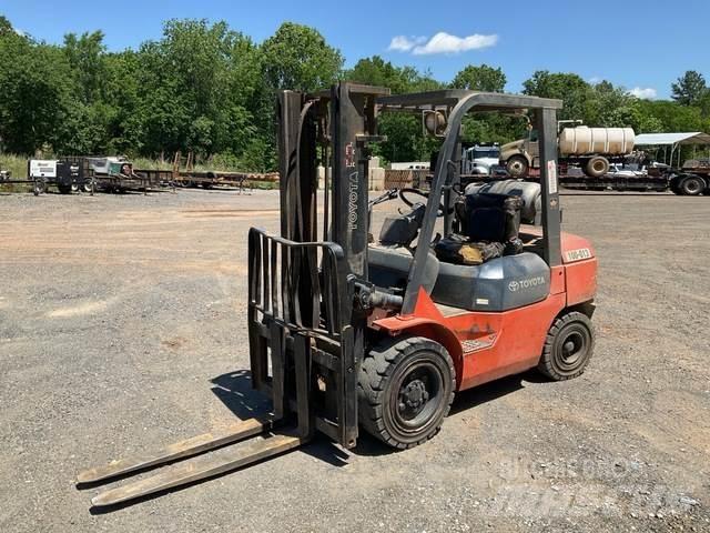 Toyota 7FGU32 建設機械 -　その他