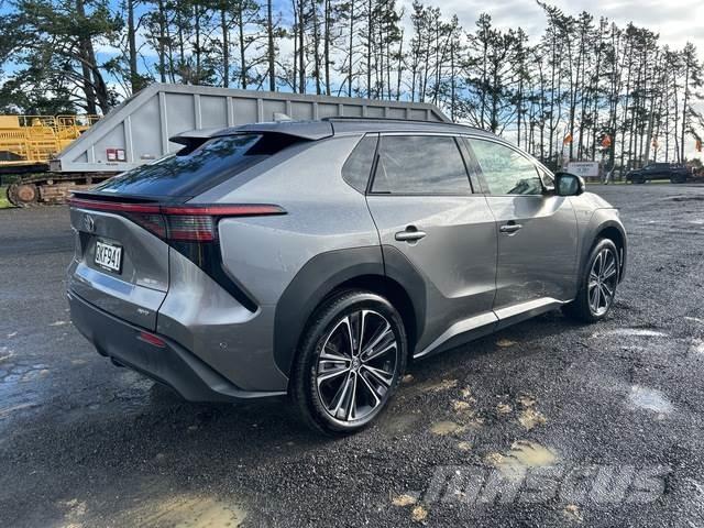Toyota BZ4X 自動車