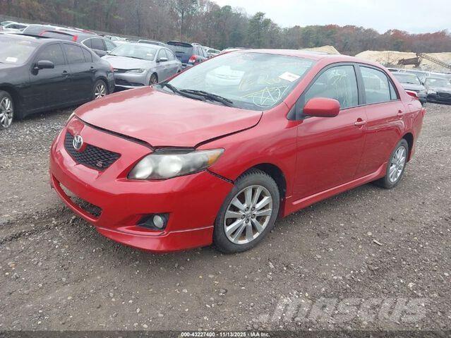 Toyota Corolla 自動車