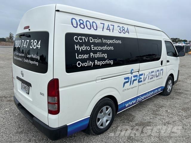 Toyota HiAce パネルバン