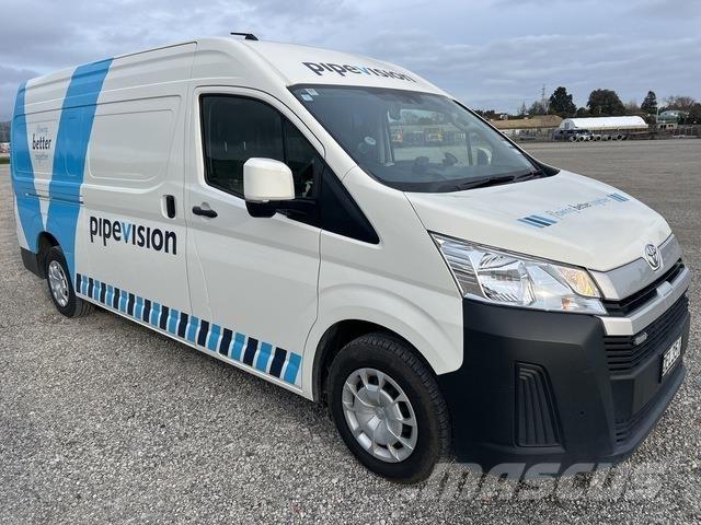 Toyota HiAce パネルバン