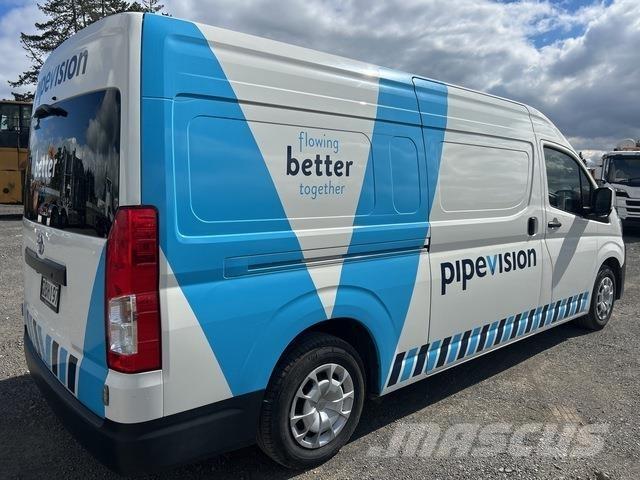 Toyota HiAce パネルバン