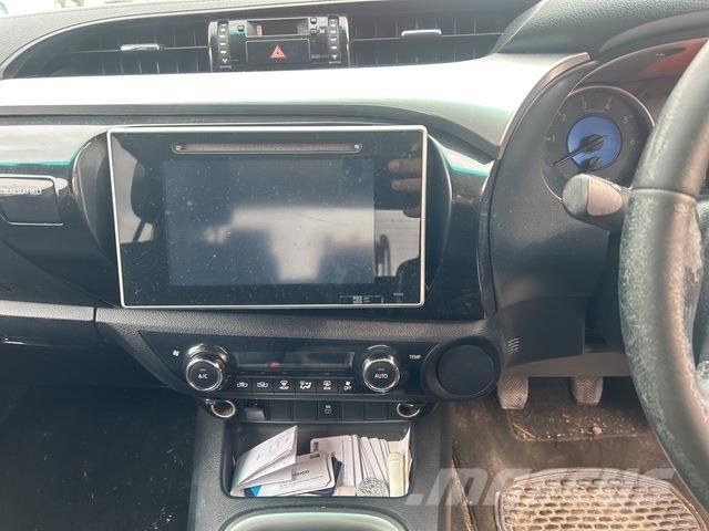 Toyota HiLux その他