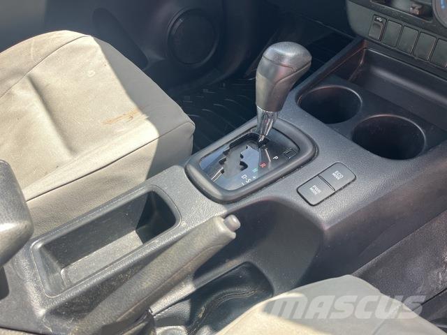 Toyota HiLux その他