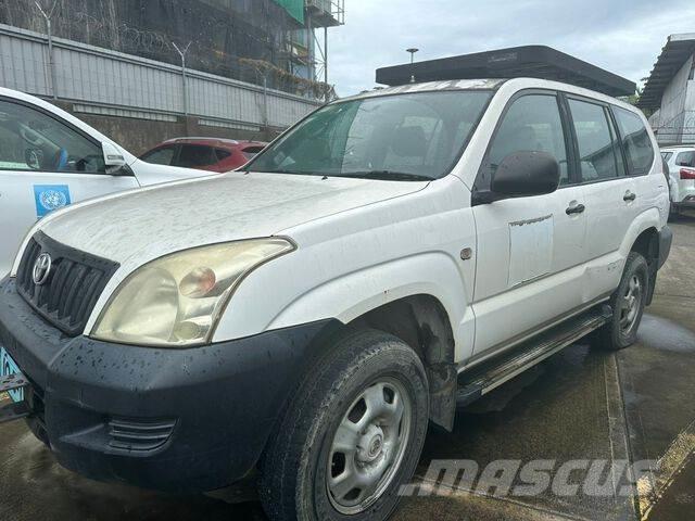 Toyota Prado 自動車