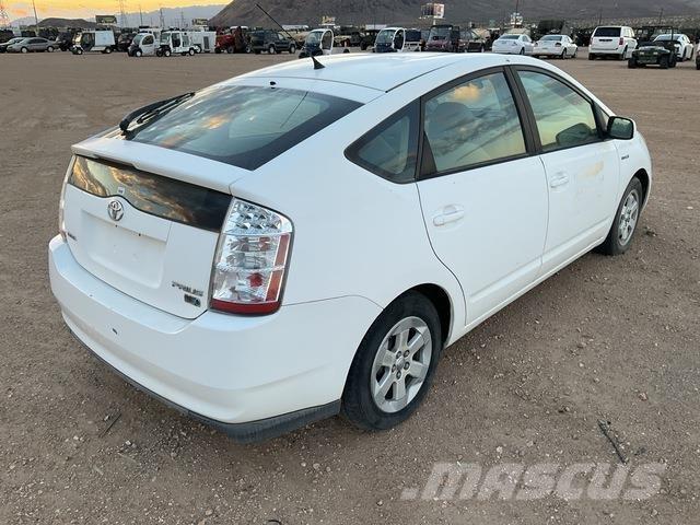 Toyota Prius 自動車