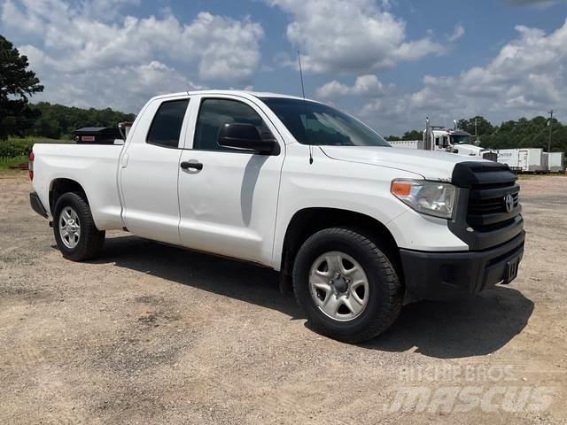 Toyota Tundra その他