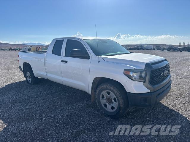 Toyota Tundra ピックアップ／ドロップサイド