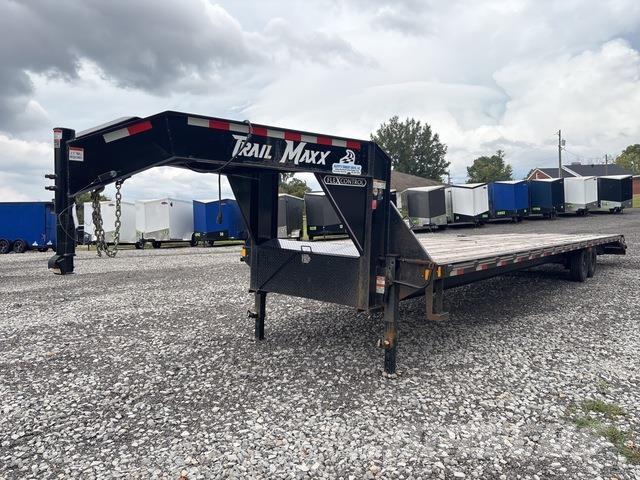 Trail Maxx  車両運搬用トレーラー