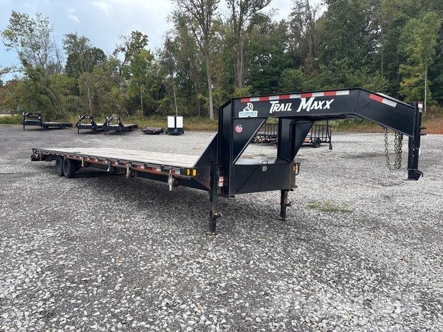 Trail Maxx  車両運搬用トレーラー