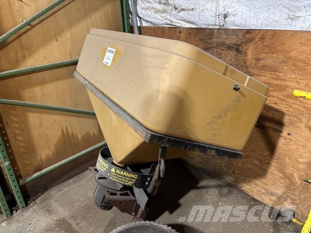  Trailhawk 750 砂と塩撒き専用車