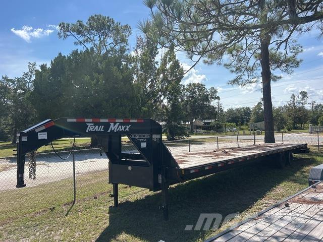 TrailMax  車両運搬用トレーラー