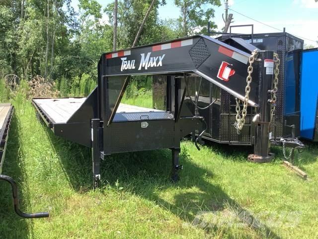 TrailMaxx  車両運搬用トレーラー