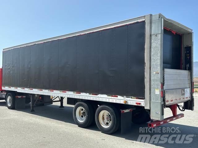 Trailmobile  ボックスボディートレーラー