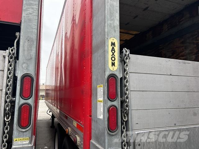 Trailmobile  ボックスボディートレーラー