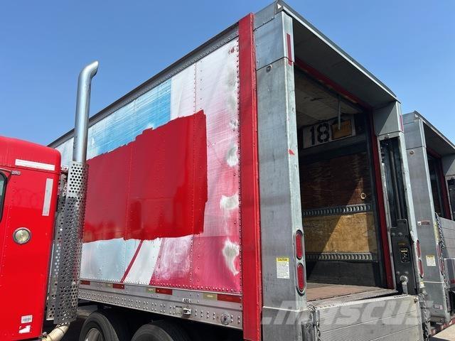 Trailmobile  ボックスボディートレーラー