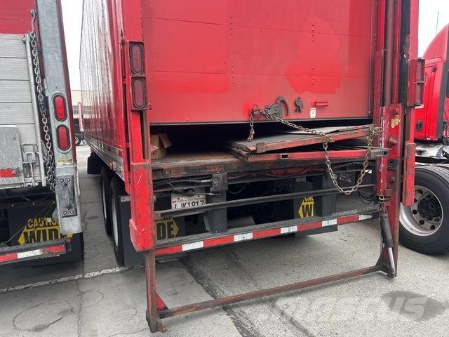 Trailmobile  ボックスボディートレーラー