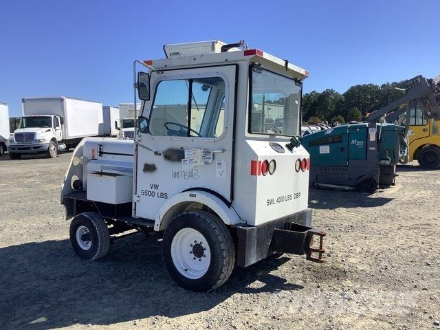  Tug MA40-36 トーイングトラック