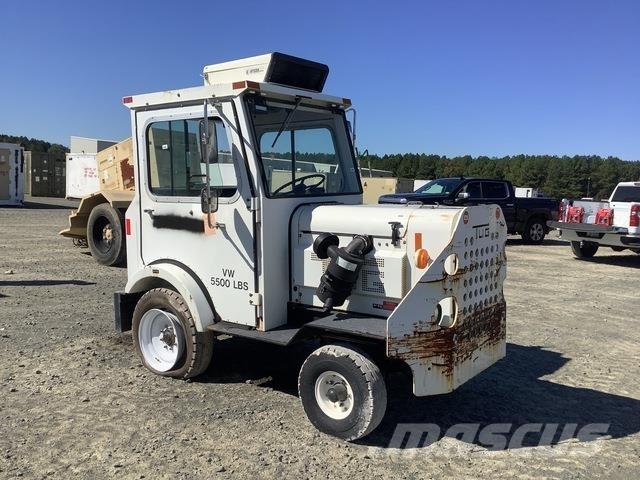  Tug MA40-36 トーイングトラック