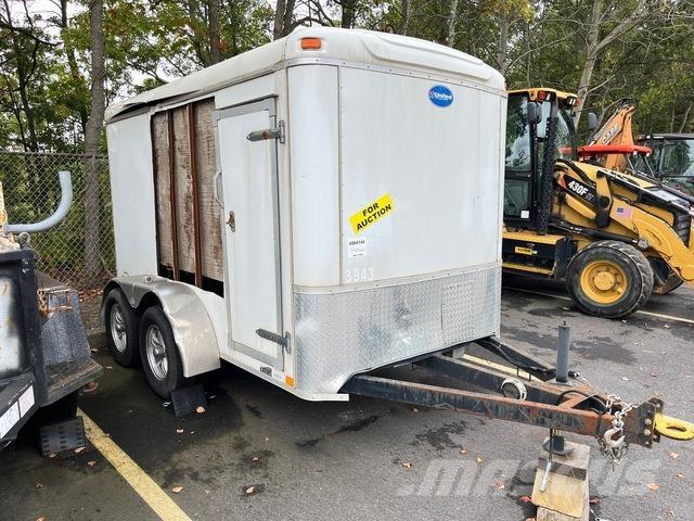 United  ボックスボディートレーラー