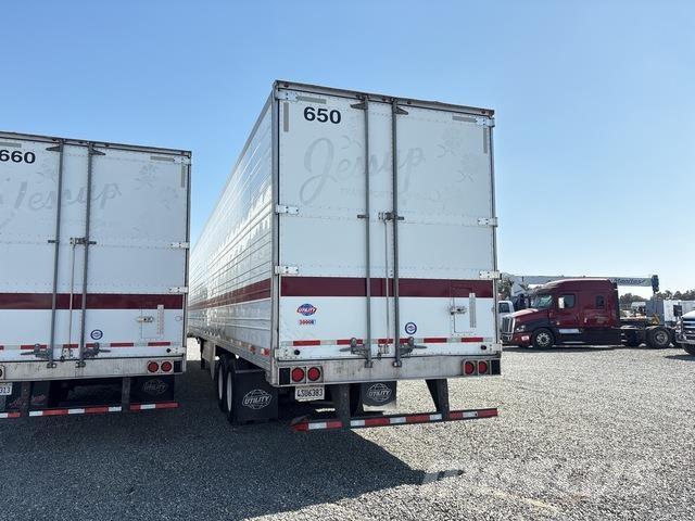 Utility VS2RA 冷凍冷蔵トレーラー