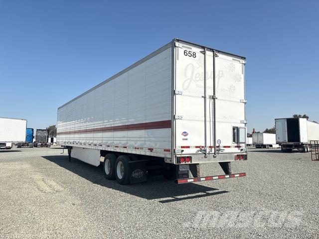 Utility VS2RA 冷凍冷蔵トレーラー