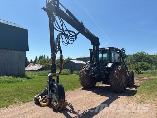 Valtra X120 トラクター