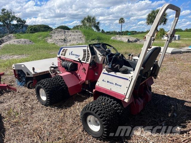 Ventrac 4500Z コンパクトトラクター