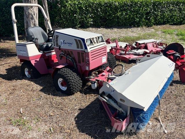 Ventrac 4500Z コンパクトトラクター