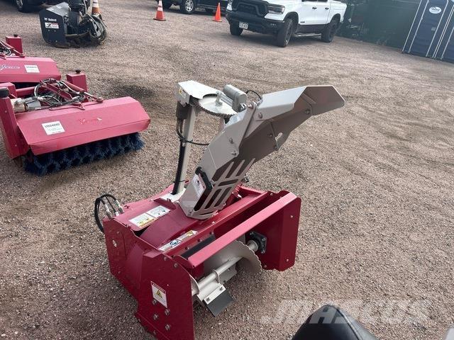 Ventrac NX340 除雪機