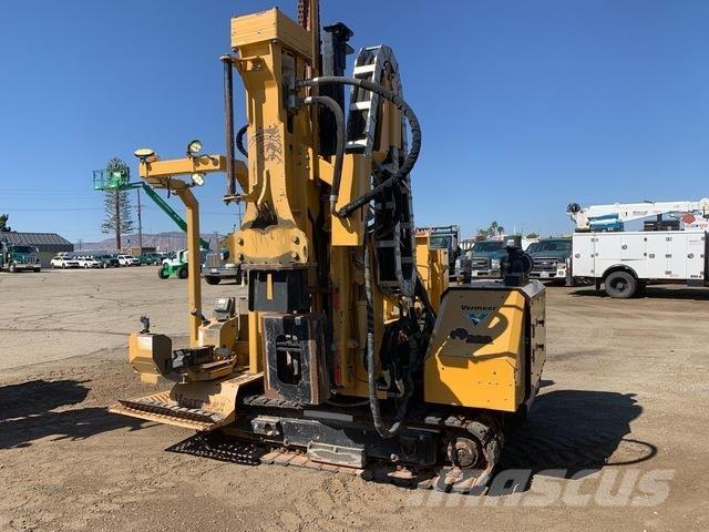 Vermeer PD10 振動式パイルドライバー