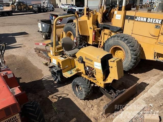 Vermeer RT450 トレンチャー
