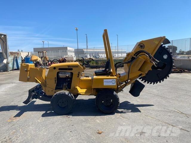 Vermeer RT450 トレンチャー