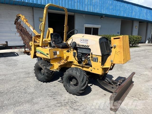 Vermeer RT450 トレンチャー
