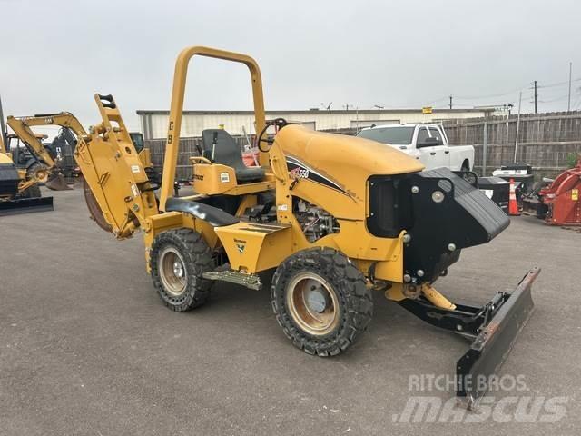 Vermeer RTX550 トレンチャー