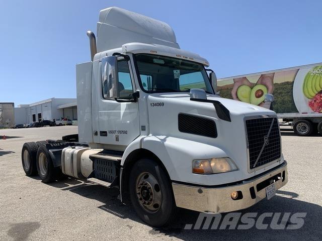 Volvo  中古トラクターヘッド | トレーラーヘッド