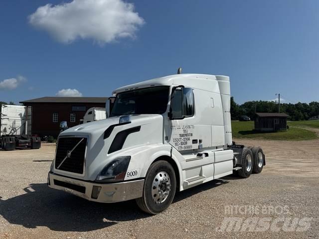 Volvo  中古トラクターヘッド | トレーラーヘッド