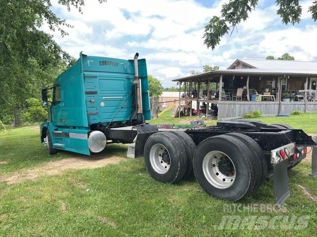 Volvo  中古トラクターヘッド | トレーラーヘッド