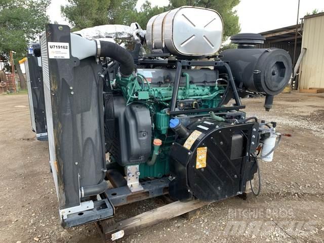 Volvo 10.8L エンジン