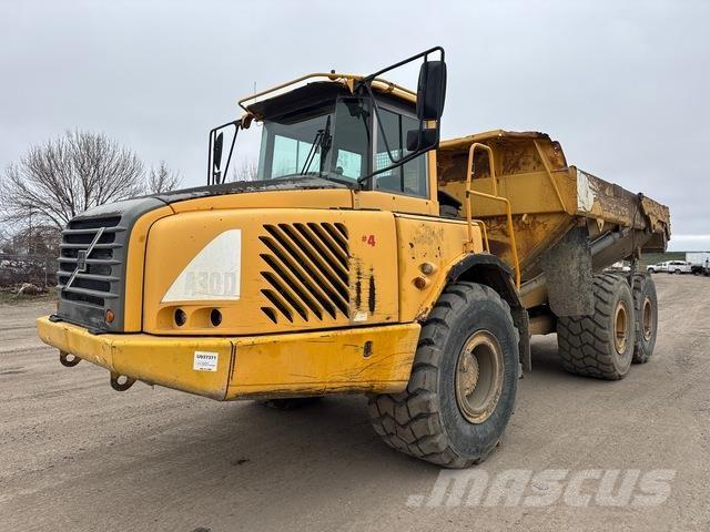Volvo A30D アーティキュレート式ダンプトラック