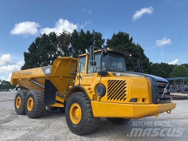 Volvo A30E アーティキュレート式ダンプトラック