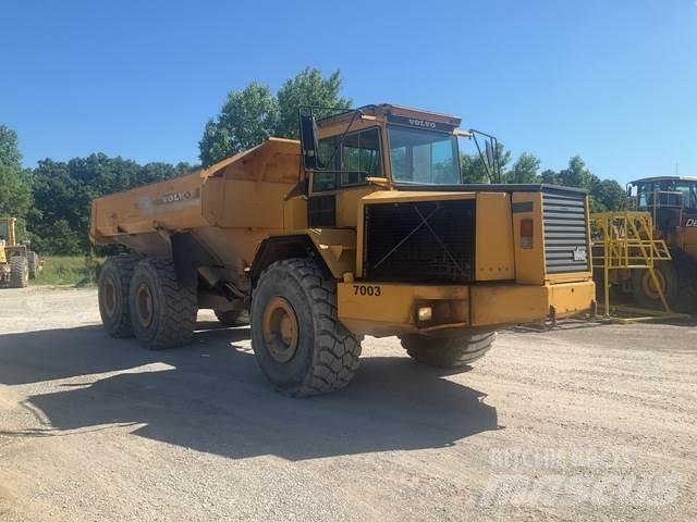 Volvo A35 アーティキュレート式ダンプトラック