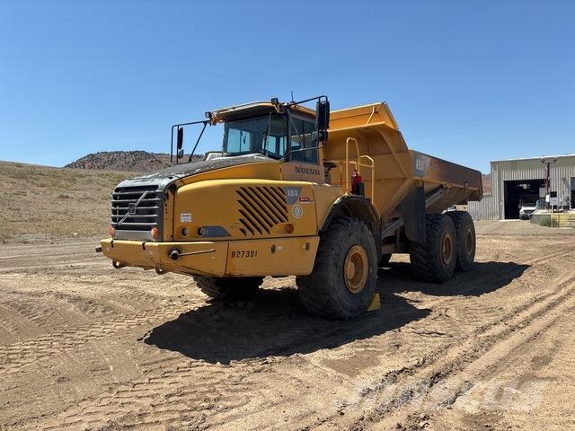 Volvo A35D アーティキュレート式ダンプトラック