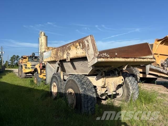 Volvo A35F アーティキュレート式ダンプトラック